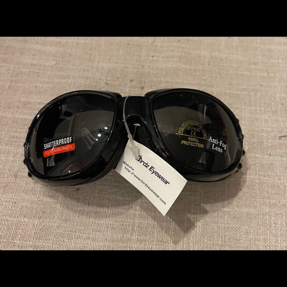 BIRDZ GOGGLES FOR MOTORCYCLE RIDING HAS 3 3 SETS OF LENS CLEAR SMOKE & YELLOW